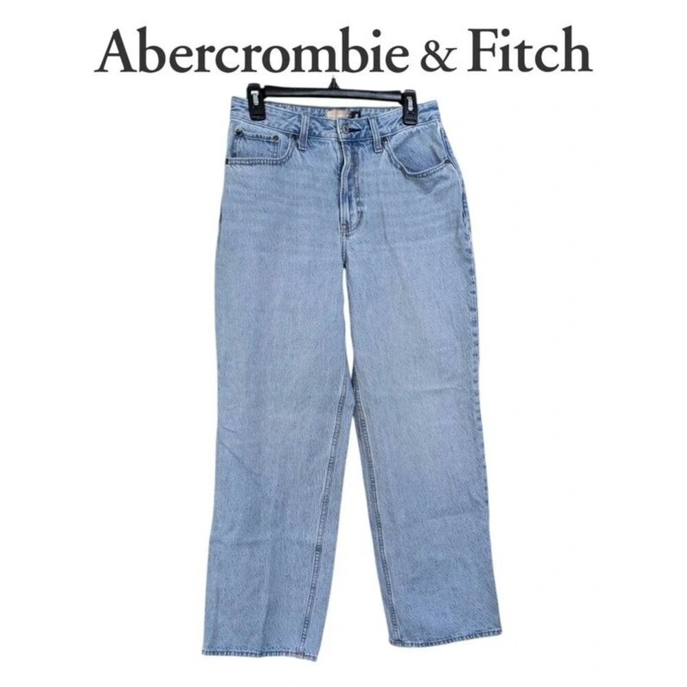 Abercrombie & Fitch The Loose High Rise Curve Love Jeans - Size 28 Womens 6